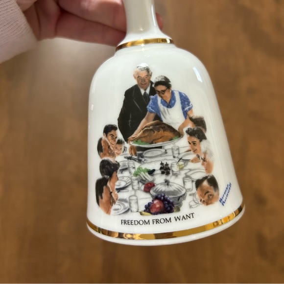 Danbury Mint Other - Vintage Norman Rockwell Bell